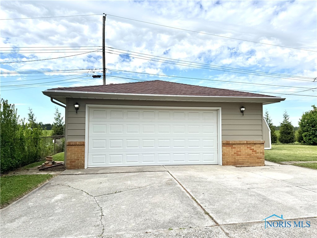 4037 Wise Street, Northwood, Ohio image 30