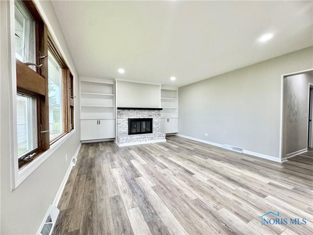 4037 Wise Street, Northwood, Ohio image 15