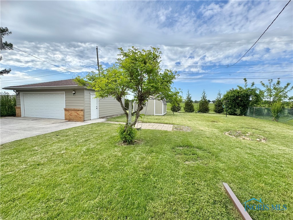 4037 Wise Street, Northwood, Ohio image 32