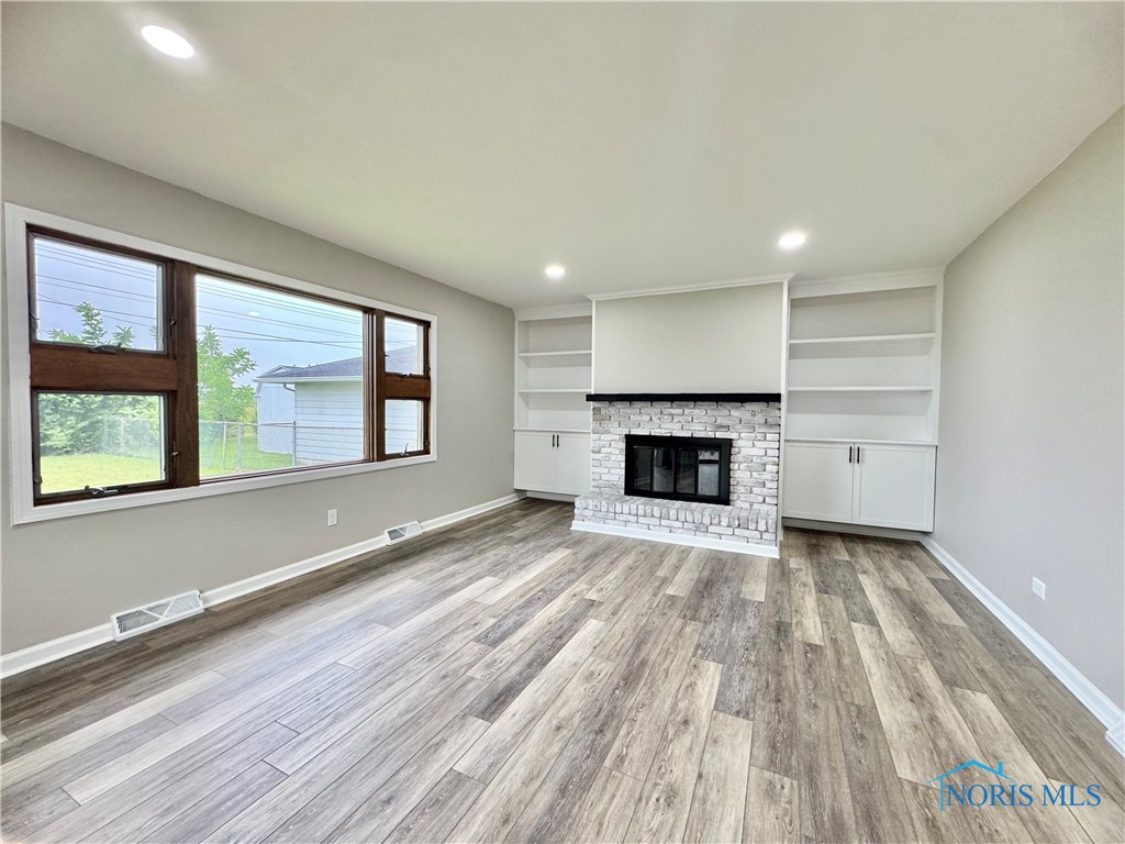 4037 Wise Street, Northwood, Ohio image 13
