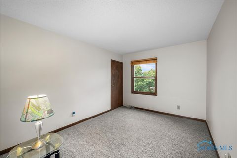 Tiny photo for 540 Indian Ridge Trail, Rossford, OH 43460 (MLS # 6136134)