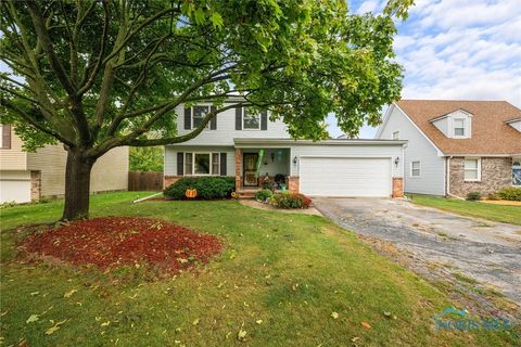 Tiny photo for 540 Indian Ridge Trail, Rossford, OH 43460 (MLS # 6136134)
