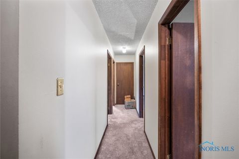 Tiny photo for 540 Indian Ridge Trail, Rossford, OH 43460 (MLS # 6136134)