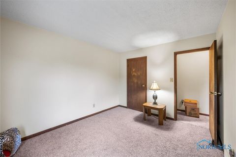 Tiny photo for 540 Indian Ridge Trail, Rossford, OH 43460 (MLS # 6136134)