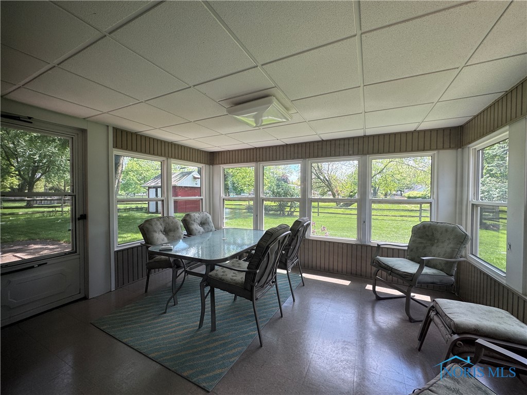 3763 Elmlawn Drive, Toledo, Ohio image 11
