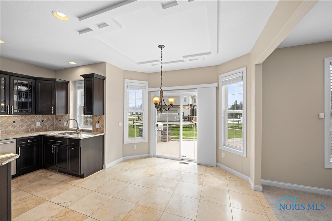 7531 Hickory Valley Drive, Maumee, Ohio image 14