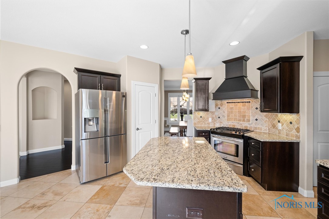 7531 Hickory Valley Drive, Maumee, Ohio image 20