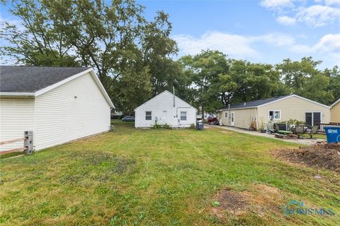 Tiny photo for 1709 Acorn Drive, Toledo, OH 43615 (MLS # 6136230)