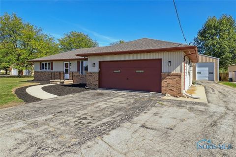 Tiny photo for 29058 Lime City Road, Perrysburg, OH 43551 (MLS # 6136637)