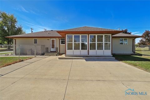 Tiny photo for 29058 Lime City Road, Perrysburg, OH 43551 (MLS # 6136637)