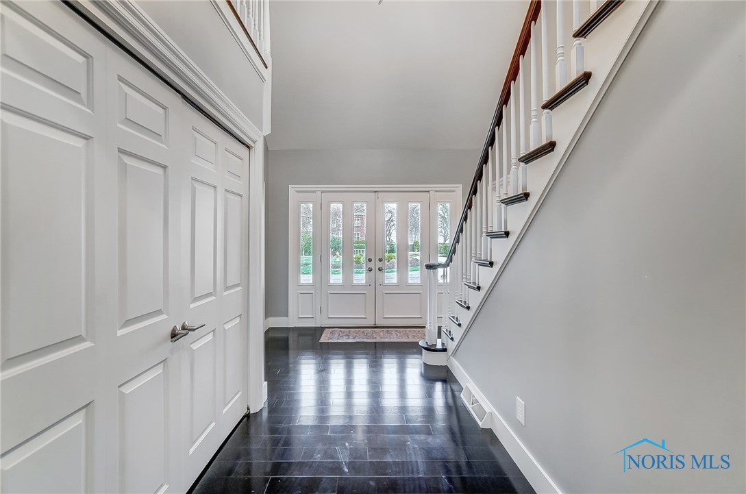 29780 Waterbury Circle, Perrysburg, Ohio image 8