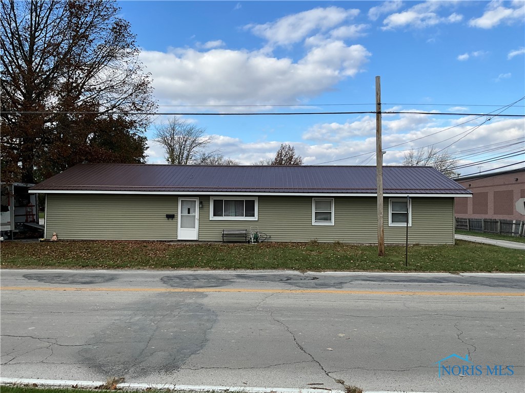 739 Kenwood Avenue, Bowling Green, Ohio image 1