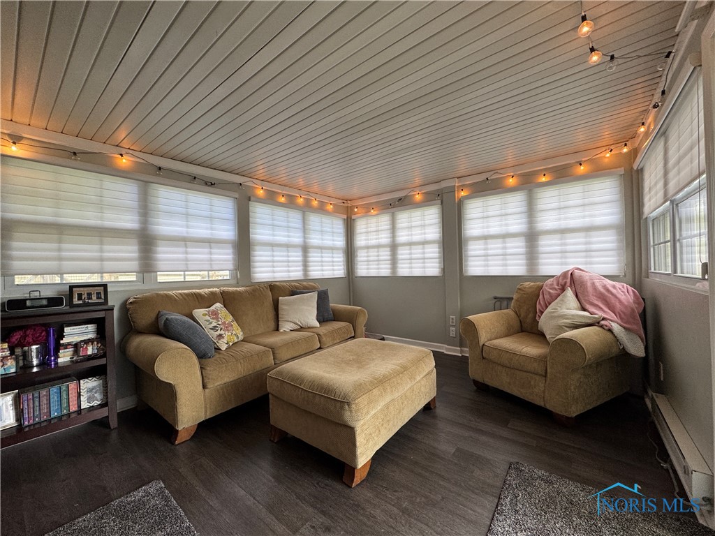 2730 W Rockridge Circle, Toledo, Ohio image 17