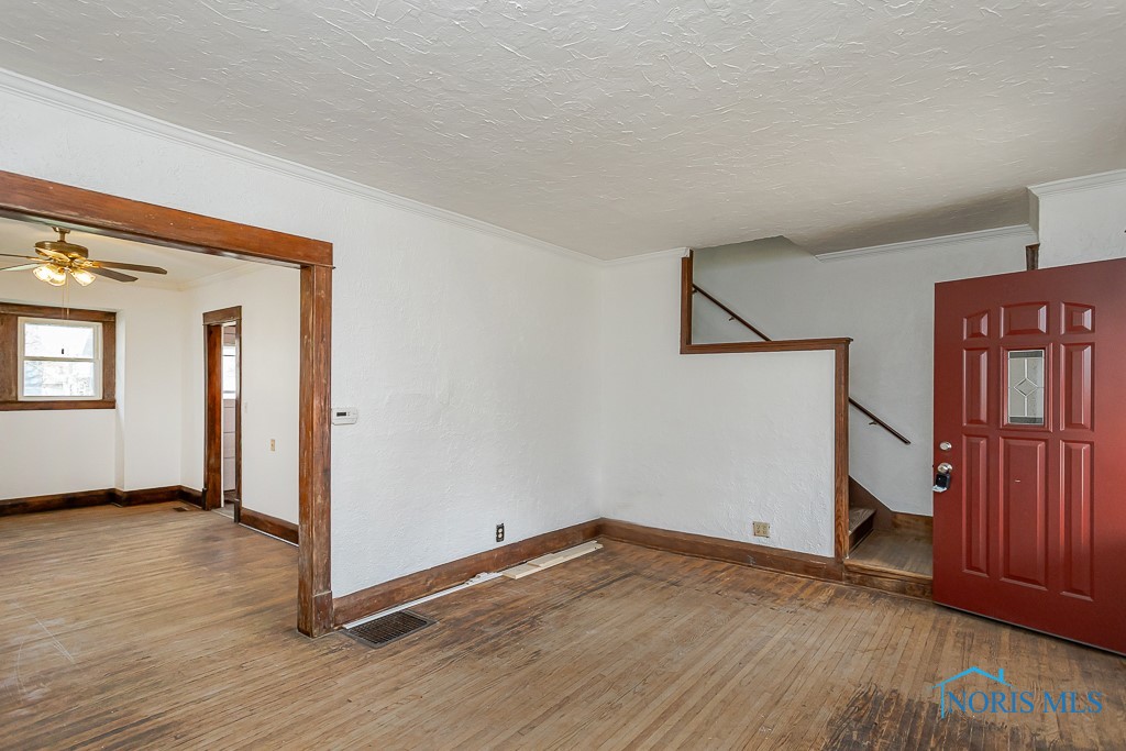3940 Leybourn Avenue, Toledo, Ohio image 8