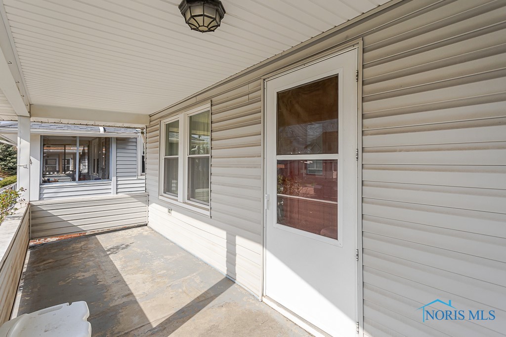 3940 Leybourn Avenue, Toledo, Ohio image 4
