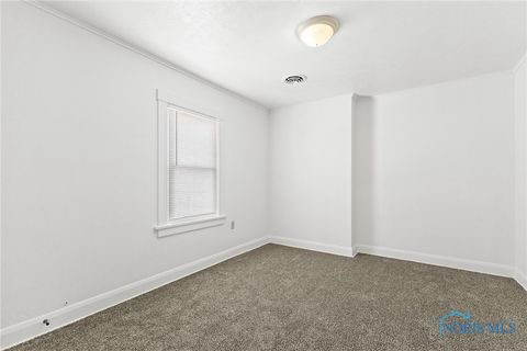 Tiny photo for 4755 301 st. St, Toledo, OH 43611 (MLS # 6136818)