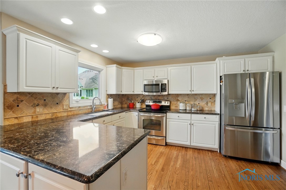 8420 Willow Glen Court, Holland, Ohio image 21