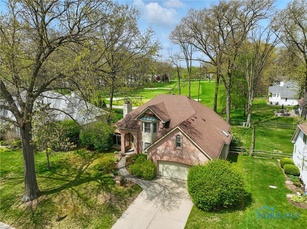 8420 Willow Glen Court, Holland, Ohio image 1