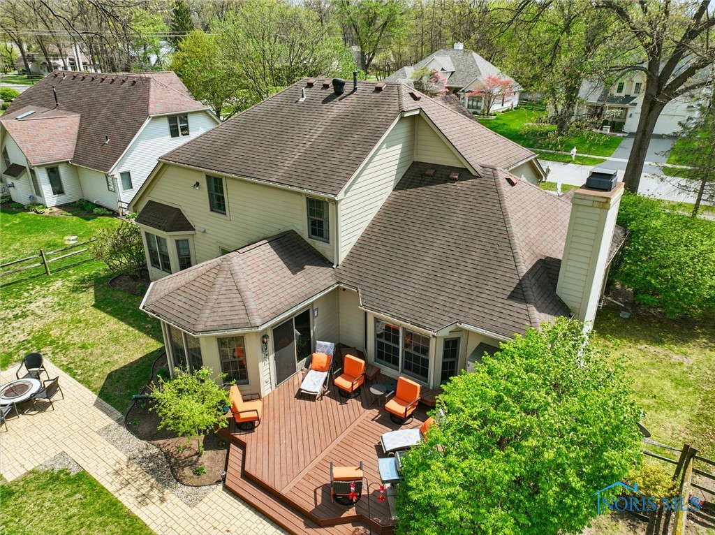 8420 Willow Glen Court, Holland, Ohio image 3