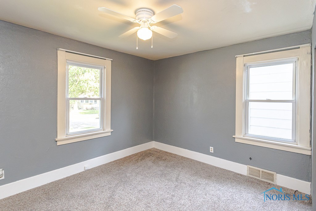 176 Elm Street, Rossford, Ohio image 17