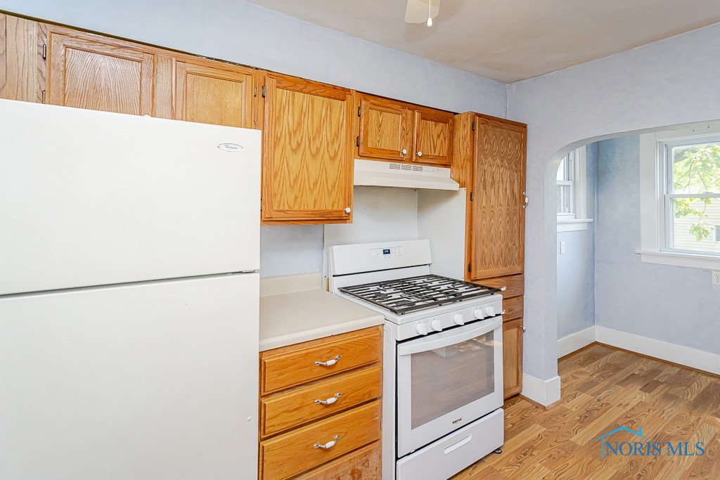 176 Elm Street, Rossford, Ohio image 13