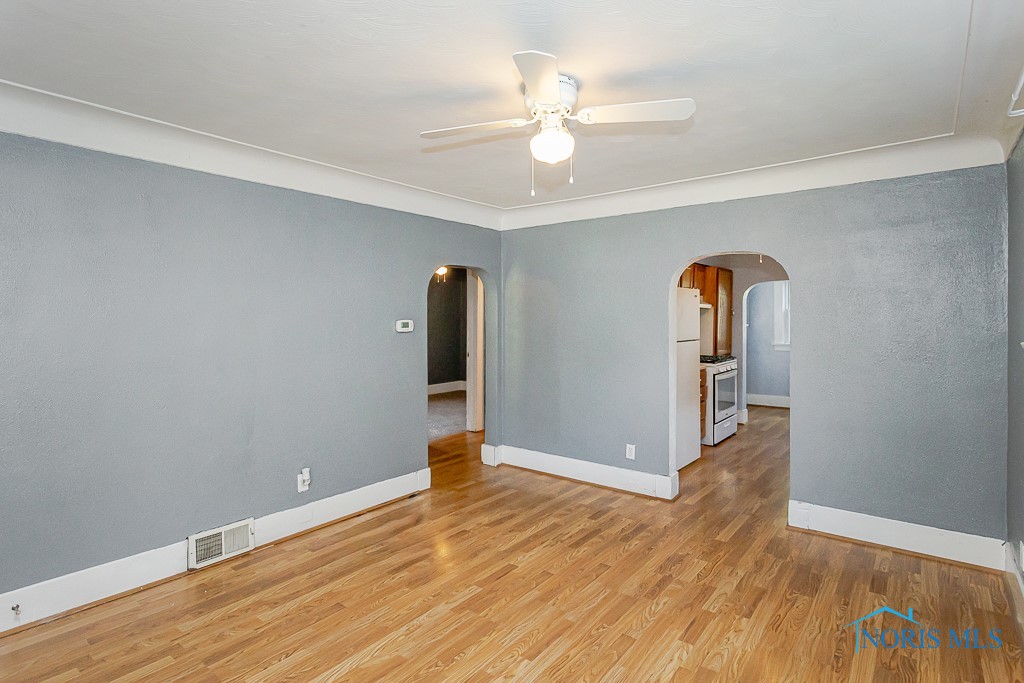 176 Elm Street, Rossford, Ohio image 4
