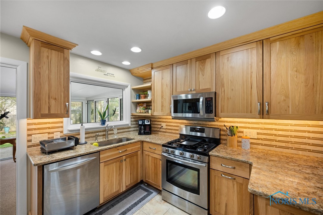 3326 Millicent Avenue, Toledo, Ohio image 15