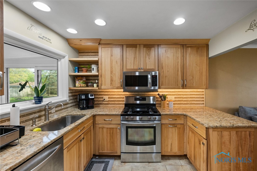 3326 Millicent Avenue, Toledo, Ohio image 16
