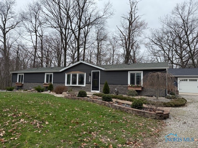 615 Manito Trail Trl, Montpelier, Ohio image 1