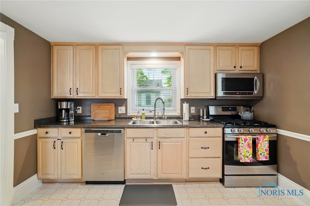 439 E Indiana Avenue, Perrysburg, Ohio image 14
