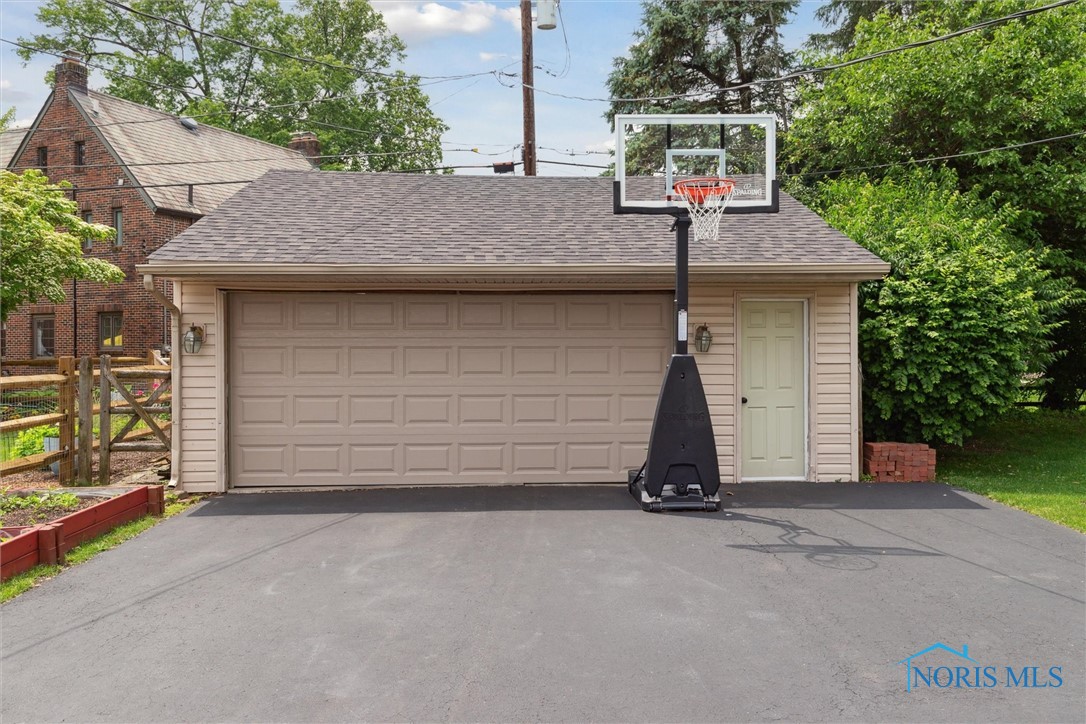 2829 Pembroke Road, Ottawa Hills, Ohio image 27