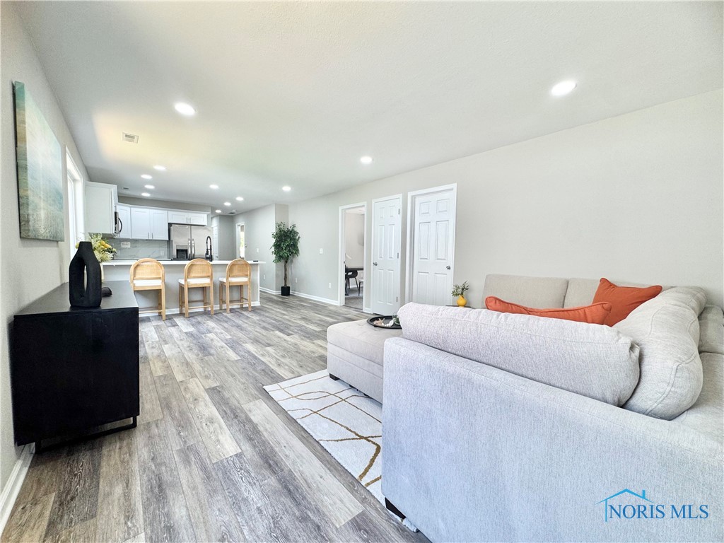 5040 Winona Drive