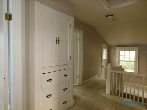 Tiny photo for 4352 Berwick Avenue, Toledo, OH 43612 (MLS # 6136340)