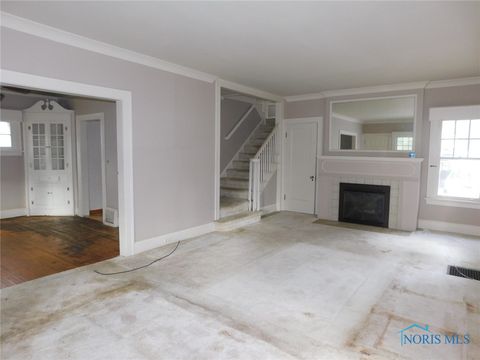 Tiny photo for 4352 Berwick Avenue, Toledo, OH 43612 (MLS # 6136340)