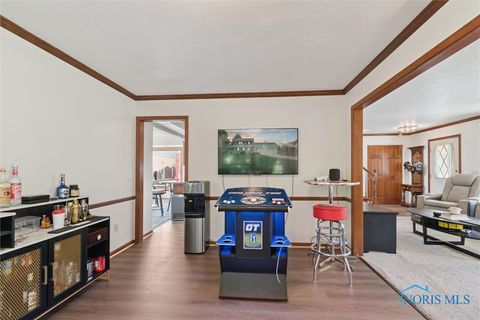 Tiny photo for 12220 Monclova Road, Swanton, OH 43558 (MLS # 6136675)