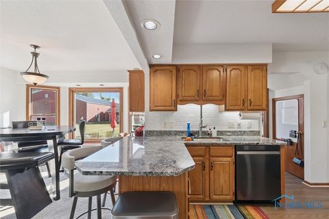 Tiny photo for 12220 Monclova Road, Swanton, OH 43558 (MLS # 6136675)