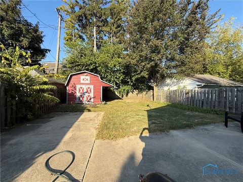 Tiny photo for 3115 Drummond Road, Toledo, OH 43606 (MLS # 6136759)