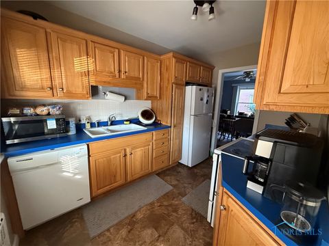Tiny photo for 3115 Drummond Road, Toledo, OH 43606 (MLS # 6136759)