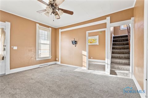 Tiny photo for 837 Lorain Street, Toledo, OH 43609 (MLS # 6136465)
