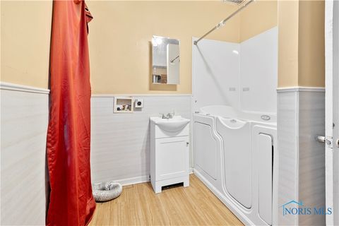 Tiny photo for 837 Lorain Street, Toledo, OH 43609 (MLS # 6136465)
