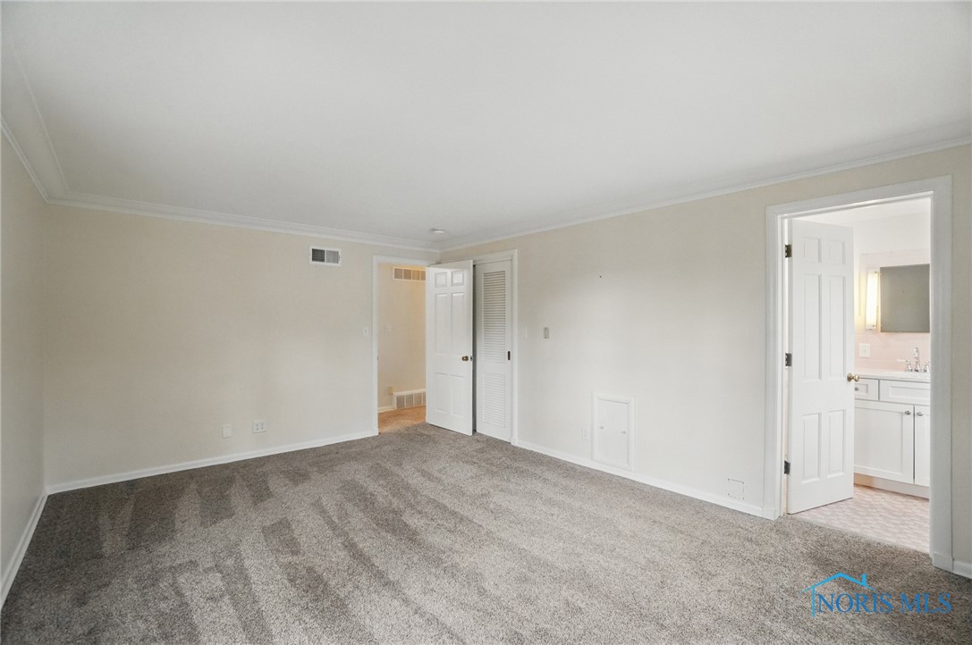 160 Winfield Drive, Bowling Green, Ohio image 34