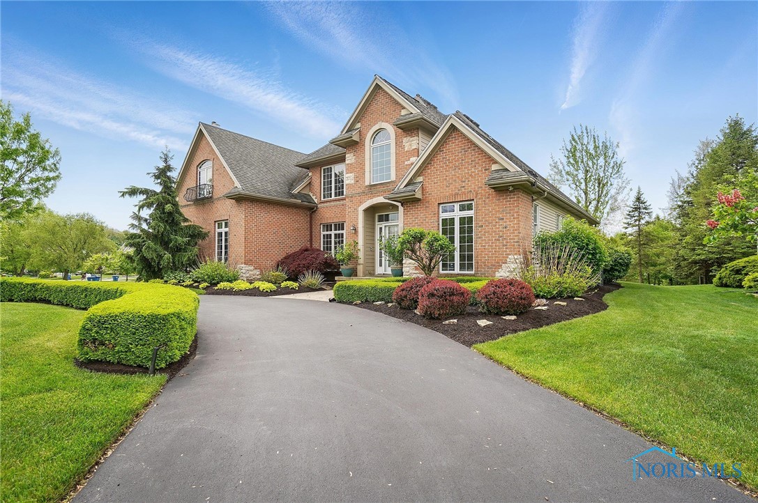 3472 Deer Creek Drive, Maumee, Ohio image 2