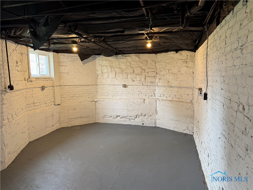 618 W Sylvania Avenue, Toledo, Ohio image 26