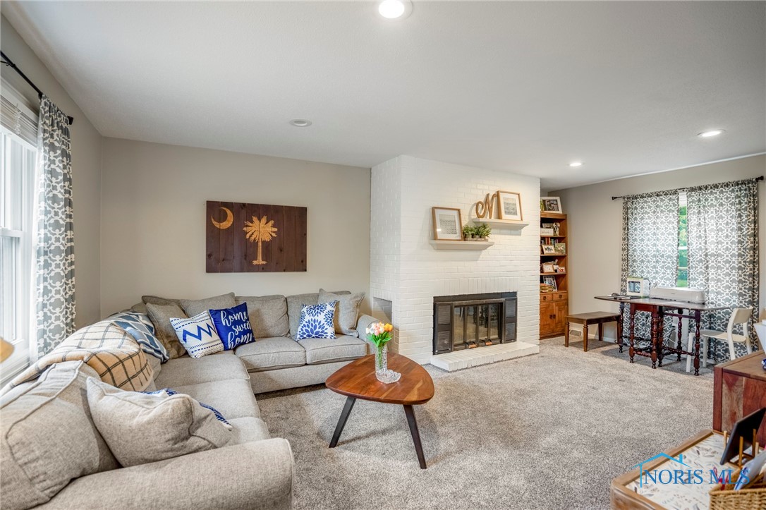947 Bexley Drive, Perrysburg, Ohio image 6