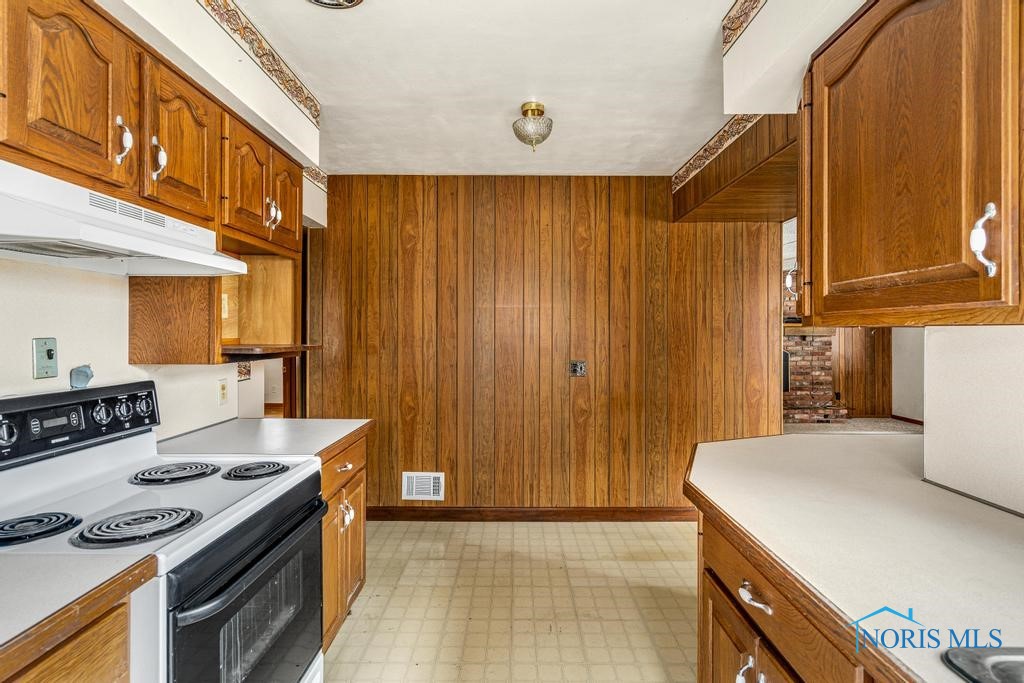 3047 Colby Drive, Toledo, Ohio image 25