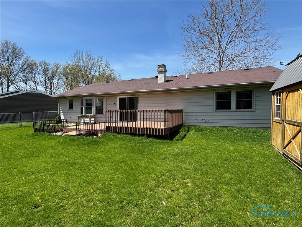 2069 Buckingham Court, Defiance, Ohio image 5