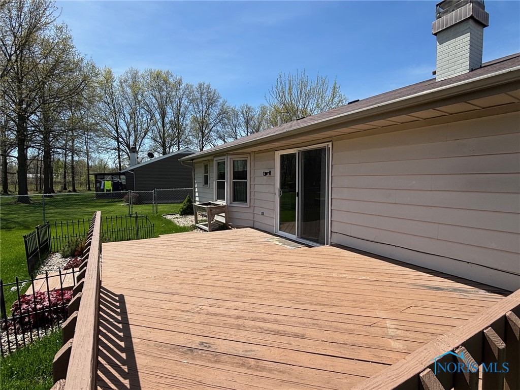 2069 Buckingham Court, Defiance, Ohio image 4