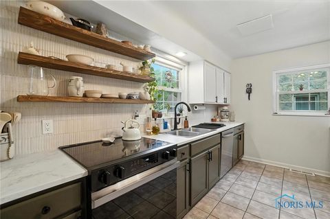 Tiny photo for 3647 Elmhurst Road, Toledo, OH 43613 (MLS # 6136743)