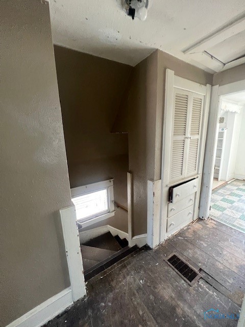 1715 Hurd Street, Toledo, Ohio image 7