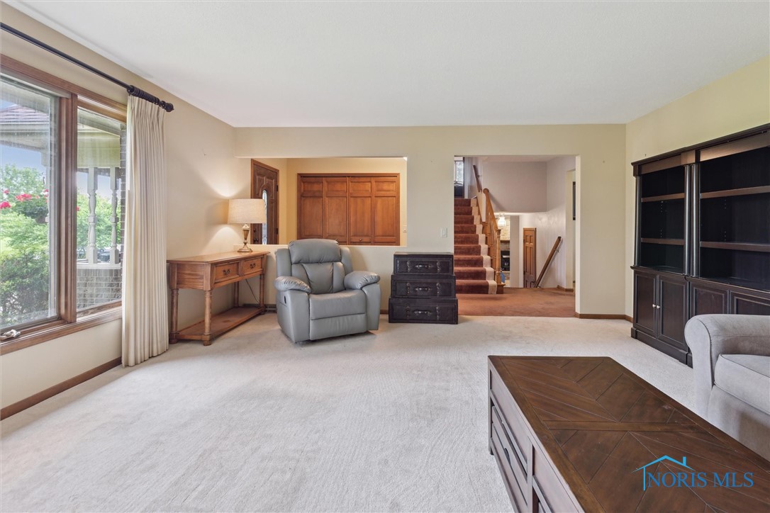2142 Tracy Road, Northwood, Ohio image 10